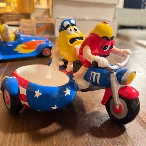 VTG M&M'S Red & Yellow Motorcycle Sidecar Collectible Figurine